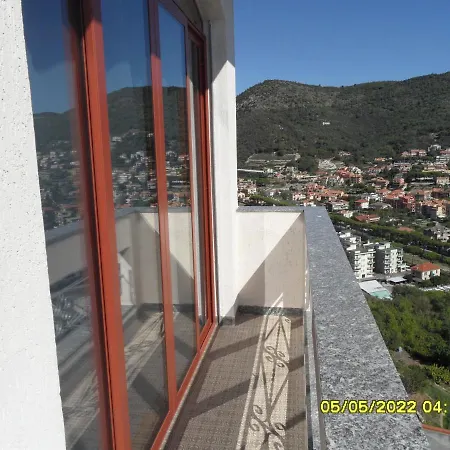 Guest house Bressa De Ma Affittacamere, & Breakfast Pietra Ligure