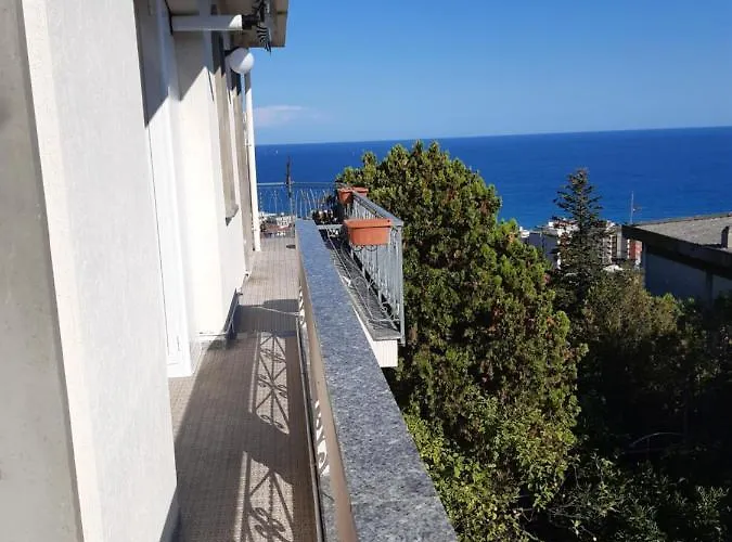 Bressa De Ma Affittacamere, & Breakfast 4* Pietra Ligure
