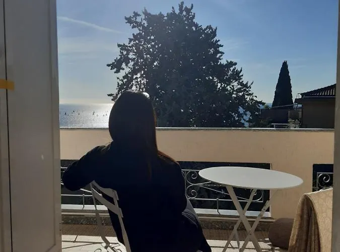 Bressa De Ma Affittacamere, & Breakfast Konukevi Pietra Ligure