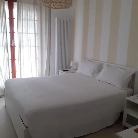 Pensjonat Bressa De Ma Affittacamere, & Breakfast 4*